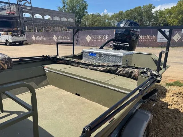 Slide: The Image of Lowe 1860 Roughneck Jet Tunnel 2022 - 7