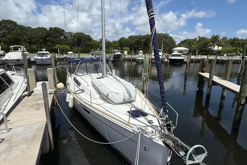 Slide: The Image of Beneteau Oceanis 45 2016 - 105