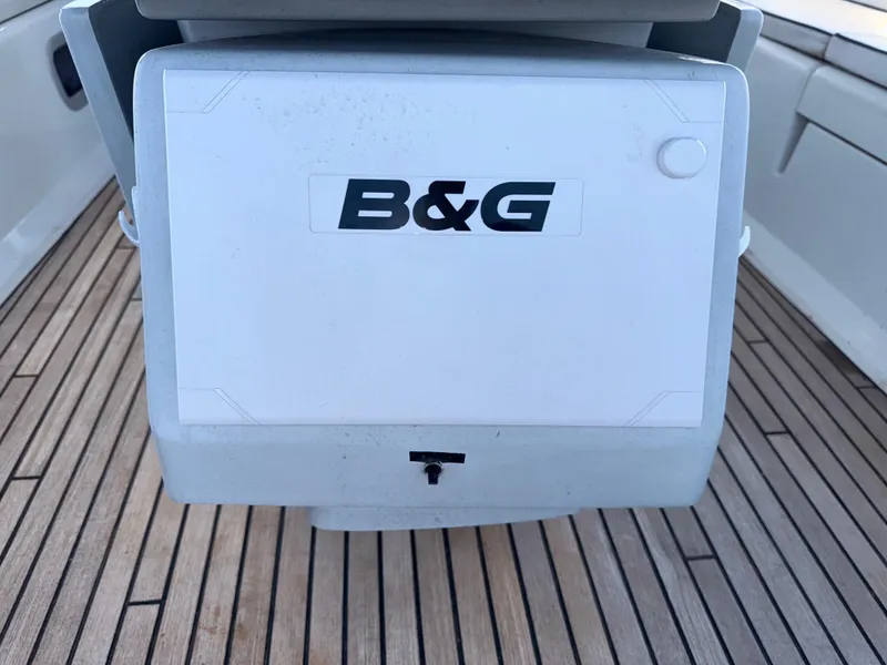 Slide: The Image of B&G equipment on 2016 Beneteau Oceanis 45 yacht deck. - 18