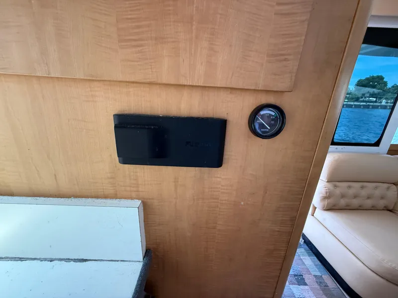 Slide: The Image of Luhrs Tournament 360 Convertible 2000 - 69