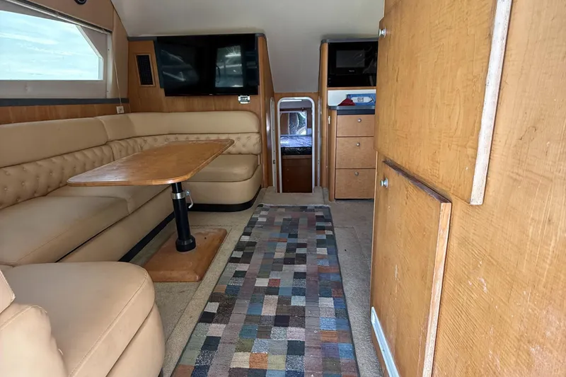 Slide: The Image of Luhrs Tournament 360 Convertible 2000 - 76