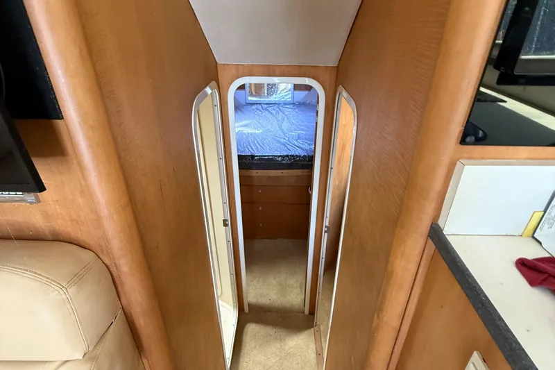 Slide: The Image of Luhrs Tournament 360 Convertible 2000 - 79