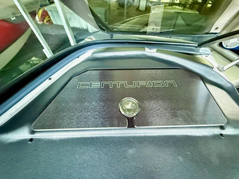 Slide: The Image of Centurion Ri237 2017 - 52