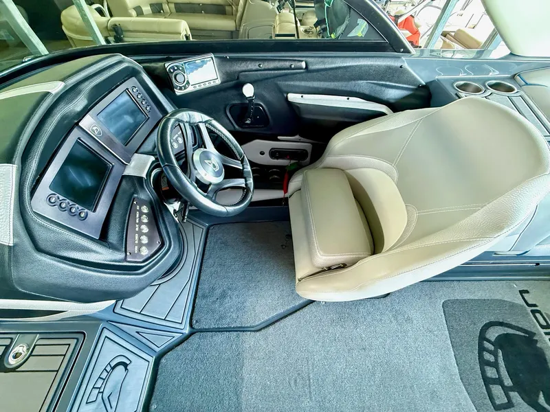 Slide: The Image of Centurion Ri237 2017 - 53