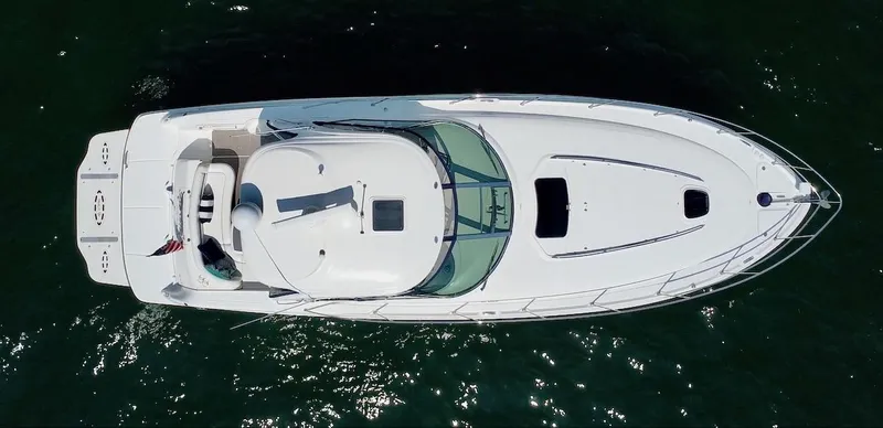 Slide: The Image of Top view of a 2006 Sea Ray 44 Sundancer yacht on water. - 20