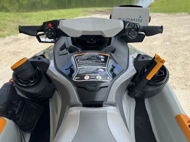 Slide: The Image of Sea-Doo Fish Pro Trophy 170 Ibr, Idf With Audio 2022 - 12