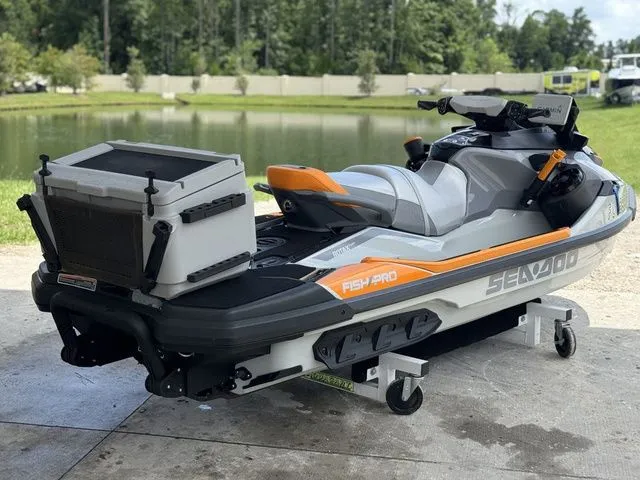 Slide: The Image of Sea-Doo Fish Pro Trophy 170 Ibr, Idf With Audio 2022 - 7