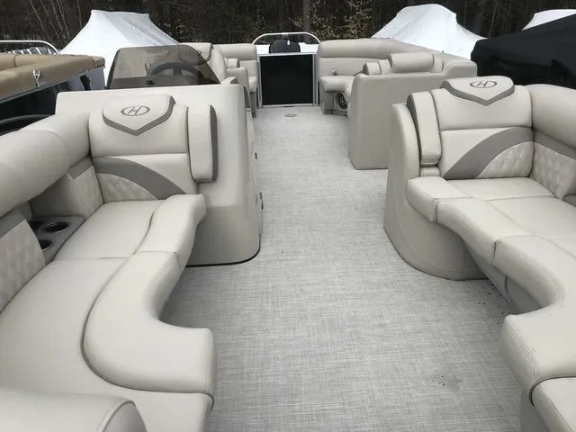 Slide: The Image of Harris Sunliner 230 CW 2019 - 12