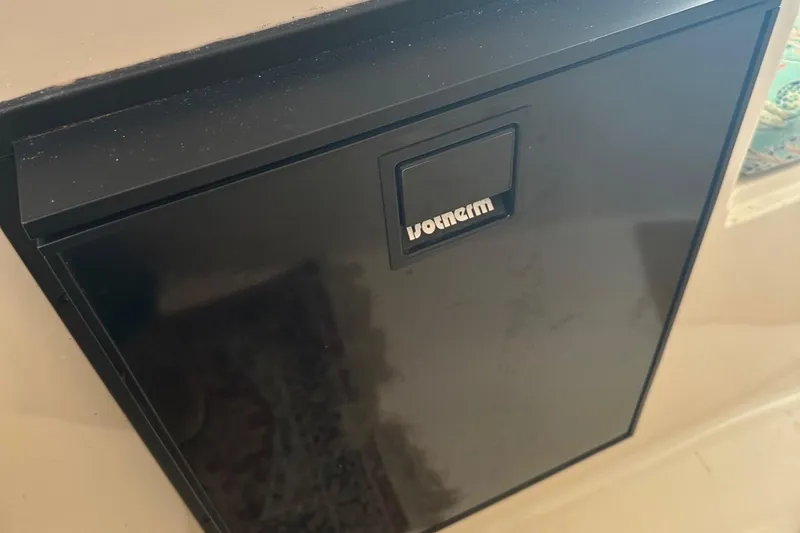 Slide: The Image of Black Isotherm refrigerator on a 2004 Grady-White Sailfish 282 WA boat. - 20