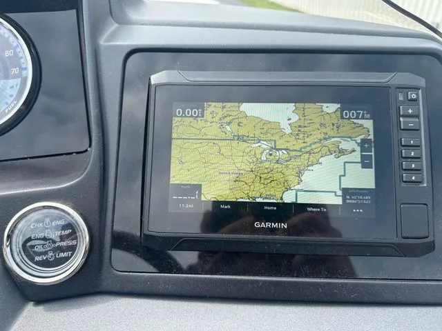 Slide: The Image of Tahoe 2585 Cascade QL 2025 - 32