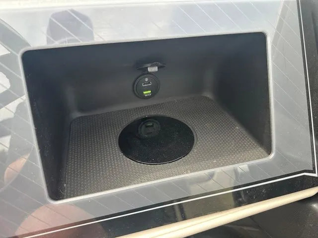 Slide: The Image of Tahoe 2585 Cascade QL 2025 - 33