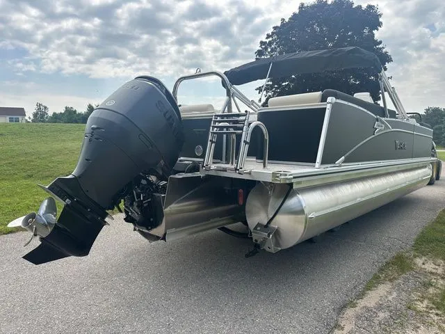 Slide: The Image of Tahoe 2585 Cascade QL 2025 - 6