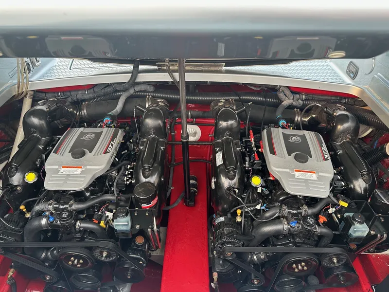 Slide: The Image of Formula Boats 290FX4 2011 - 14