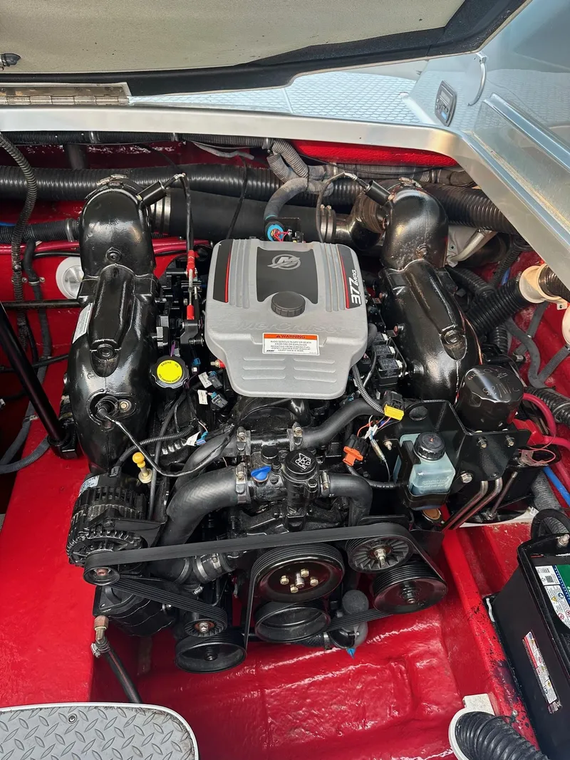 Slide: The Image of Formula Boats 290FX4 2011 - 21