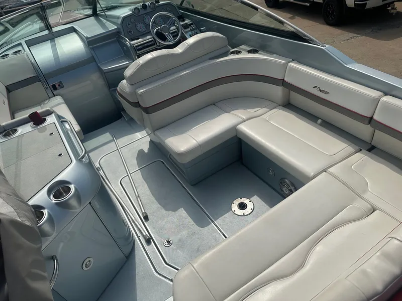 Slide: The Image of Formula Boats 290FX4 2011 - 5