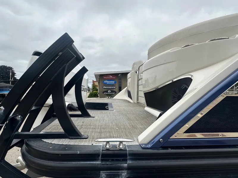 Slide: The Image of Bennington 23 RXFBASG 2020 - 14