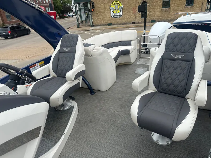 Slide: The Image of Bennington 23 RXFBASG 2020 - 5