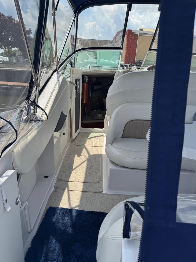 Slide: The Image of Four Winns 268 Vista 2005 - 13