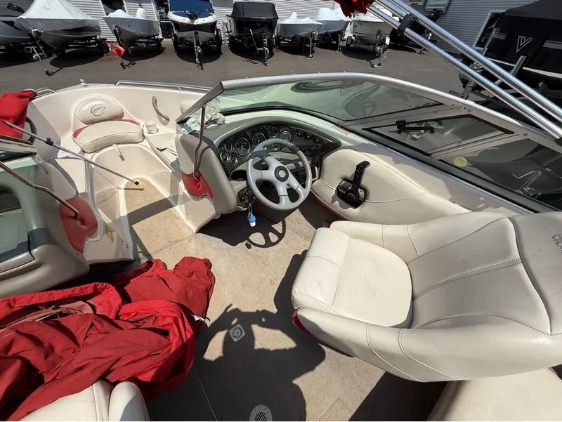 Slide: The Image of Crownline Boats 192 BR 2000 - 7