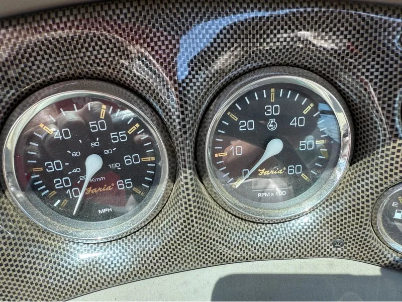 Slide: The Image of Crownline Boats 192 BR 2000 - 8