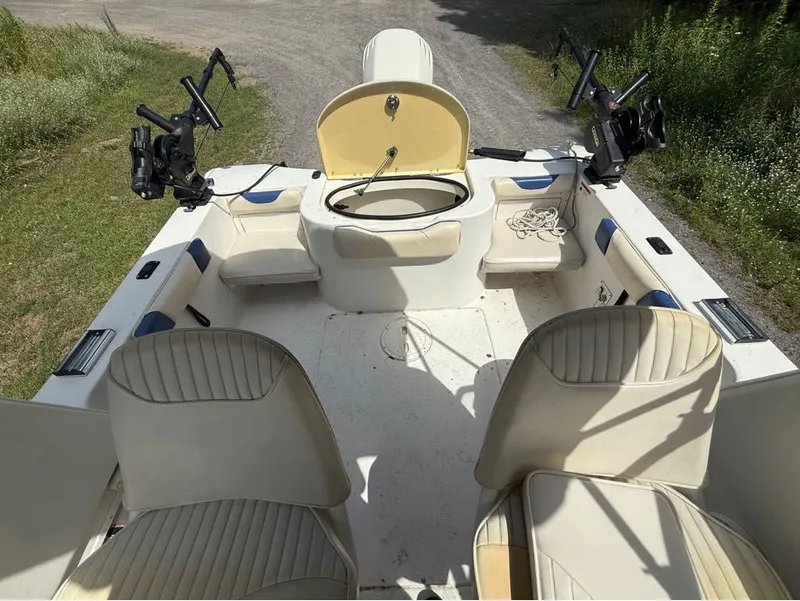 Slide: The Image of Larson 1851 WA 2005 - 12