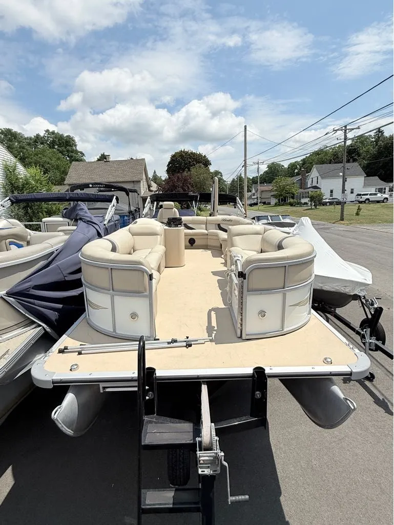 Slide: The Image of Bentley Pontoons Cruise 240 2014 - 10