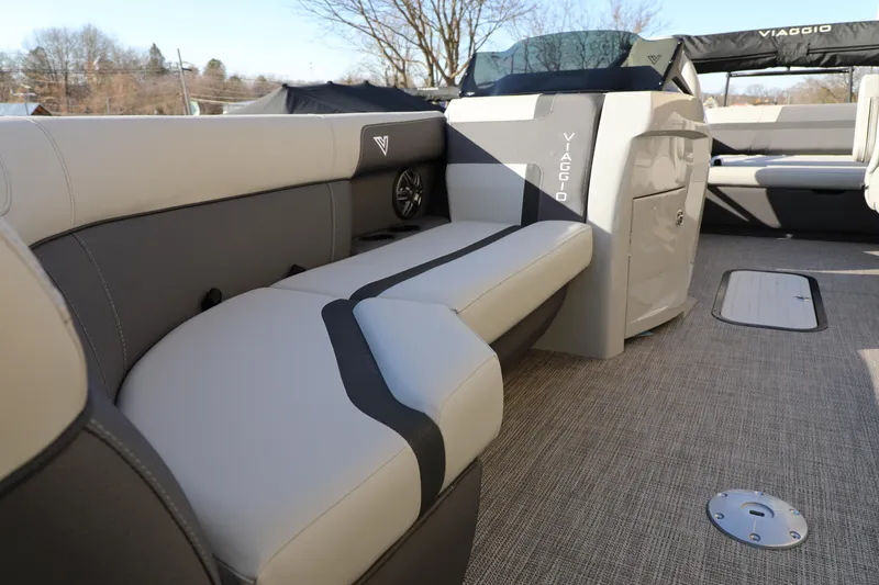 Slide: The Image of 2025 Viaggio Lago X22S boat interior with sleek seating and modern design. - 8