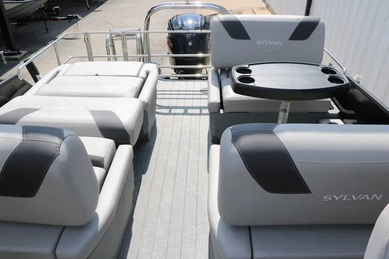 Slide: The Image of Sylvan L3 RLZ Tri Toon 2022 - 19