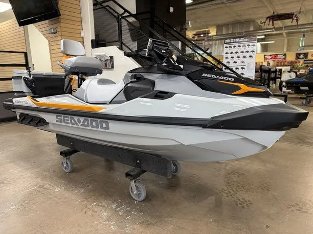 Slide: The Image of Sea-Doo FISH PRO 2025 - 3