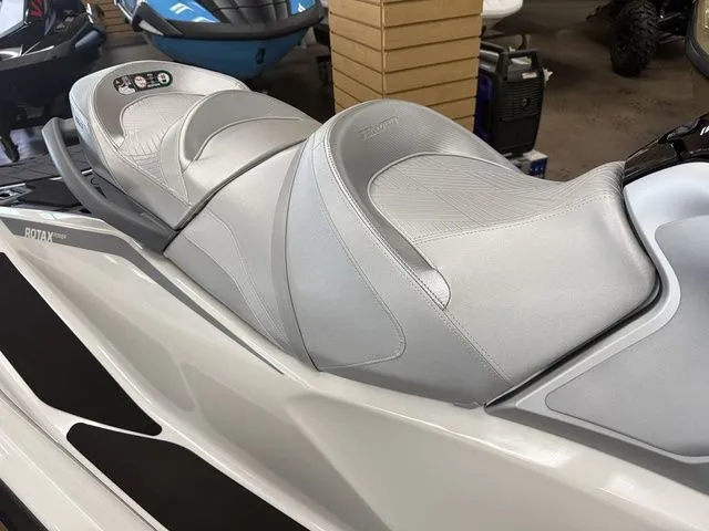 Slide: The Image of Sea-Doo GTX 2025 - 6