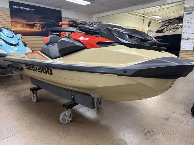 Slide: The Image of Sea-Doo RXP-X™ 325 Tech, BRP Premium A, iBR Metallic Tan 2025 - 3