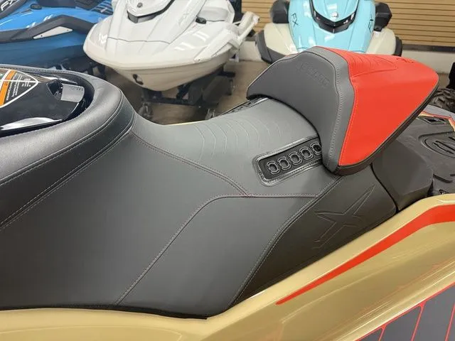 Slide: The Image of Sea-Doo RXP-X™ 325 Tech, BRP Premium A, iBR Metallic Tan 2025 - 6