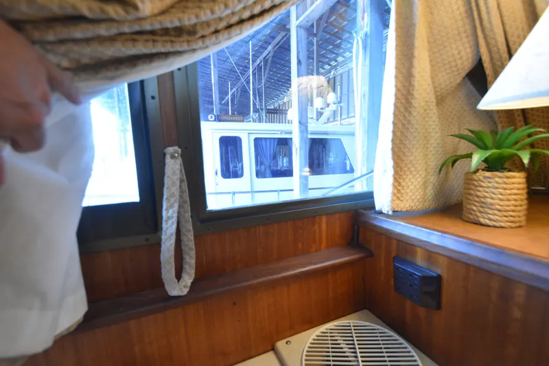 Slide: The Image of Hatteras Convertible 1972 - 107