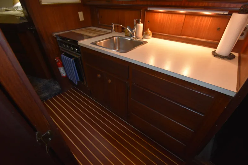 Slide: The Image of Hatteras Convertible 1972 - 35