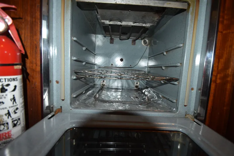 Slide: The Image of Hatteras Convertible 1972 - 40