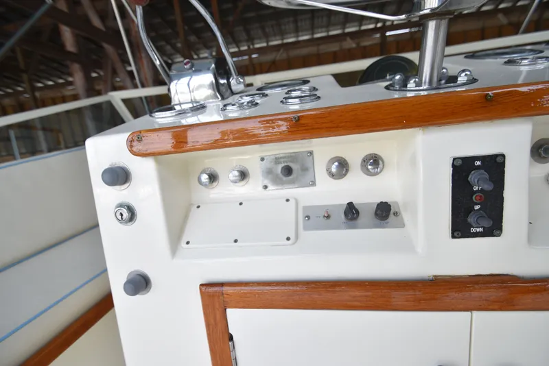 Slide: The Image of Hatteras Convertible 1972 - 66