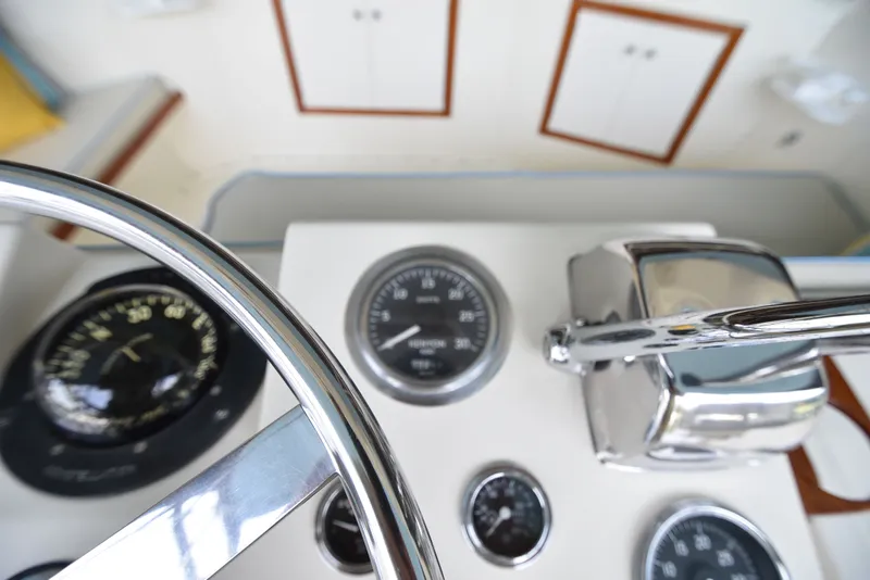 Slide: The Image of Hatteras Convertible 1972 - 69