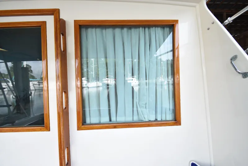 Slide: The Image of Hatteras Convertible 1972 - 96