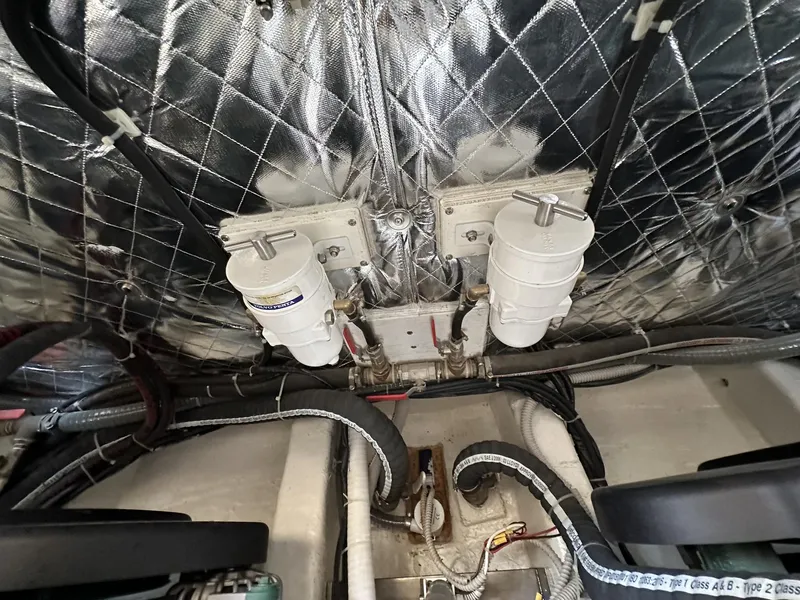 Slide: The Image of Engine compartment of 2023 Fratelli Aprea Sorrento Cabinatto 32 yacht. - 35