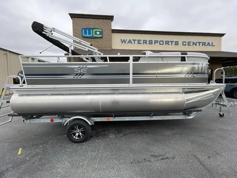 The Image of 2025 South Bay 18CR SE S Cruise pontoon boat at Watersports Central. - 0