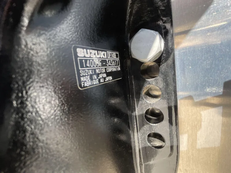 Slide: The Image of South Bay 224 RS LE 2025 - 17