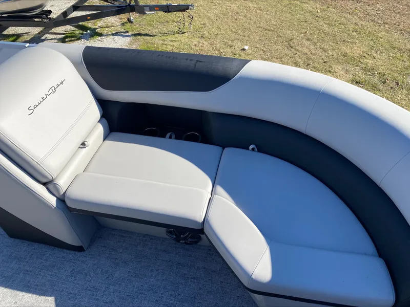 Slide: The Image of South Bay 224 RS LE 2025 - 18