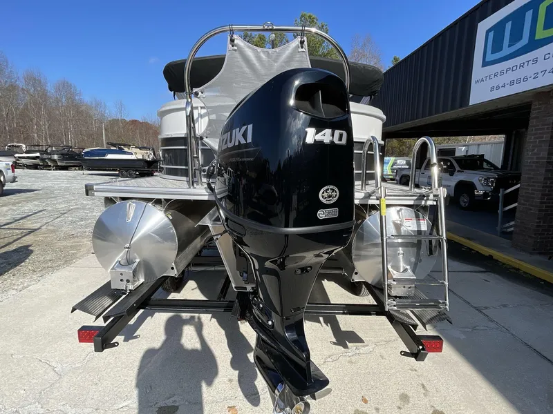 Slide: The Image of South Bay 224 RS LE 2025 - 4