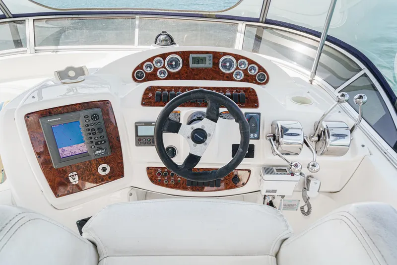 Slide: The Image of Cockpit of 2003 Meridian 341 Sedan with navigation and control instruments. - 21