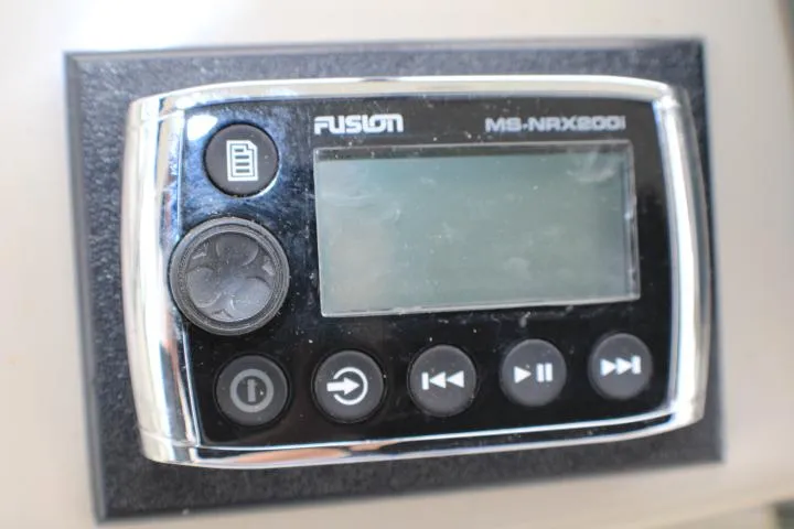 Slide: The Image of Fusion MS-NRX200i marine stereo control on 2007 Sea Ray 340 Sundancer. - 23