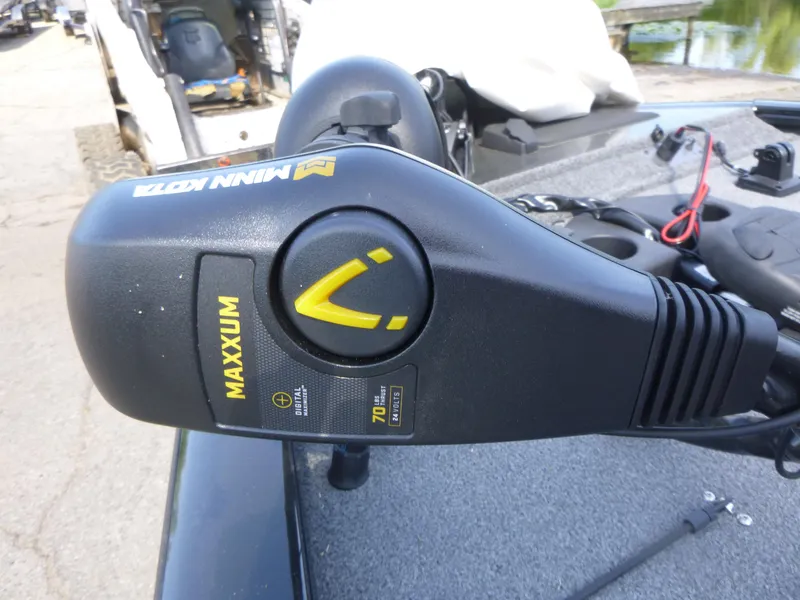 Slide: The Image of Minn Kota Maxxum trolling motor on 2023 Tracker Pro Team 195 TXW Tournament Edition boat. - 13