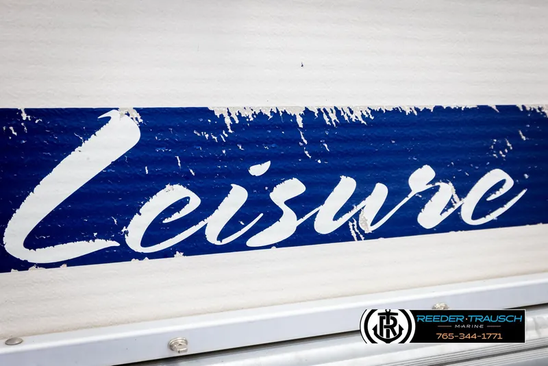 Slide: The Image of Premier 2223 Navigator 2007 - 57