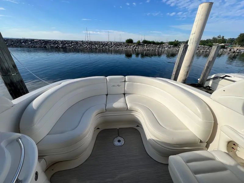 Slide: The Image of Sea Ray 290 Sun Sport 2004 - 5