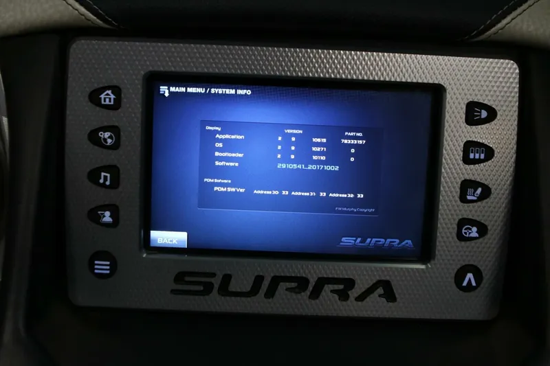 Slide: The Image of 2018 Supra SR400 dashboard display showing system information and software details. - 50