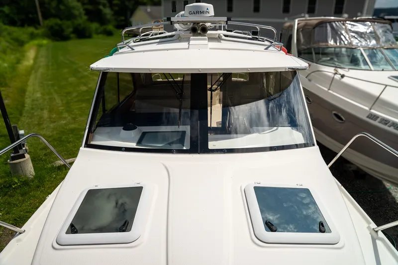 Slide: The Image of Cutwater C-28 2020 - 33